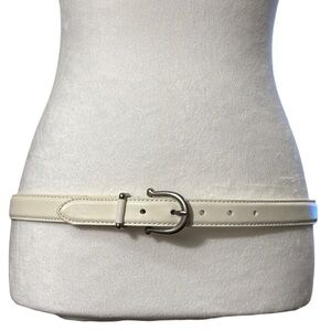 Ladies Dockers bone white belt.